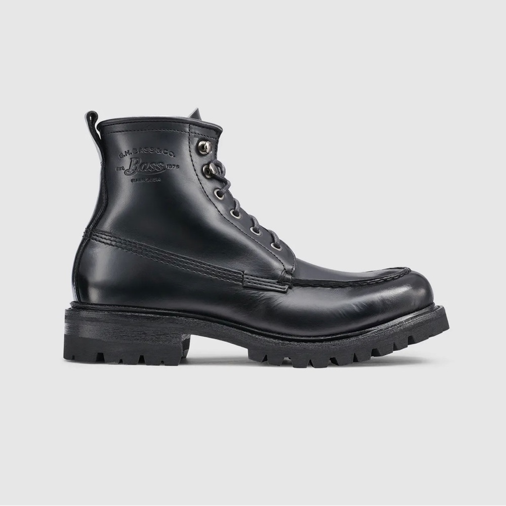 G.H.BASS Scout Mid Lace Boots
